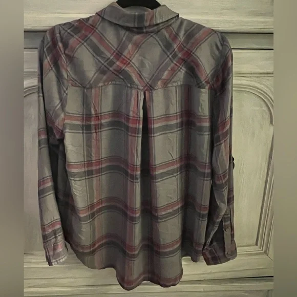 Lucky Brand Grey & Red Plaid Boyfriend Button Up Super Soft - Picture 5 of 5